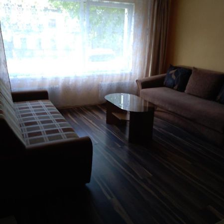 Brivibas 25 Apartamenti Ventspils Ngoại thất bức ảnh