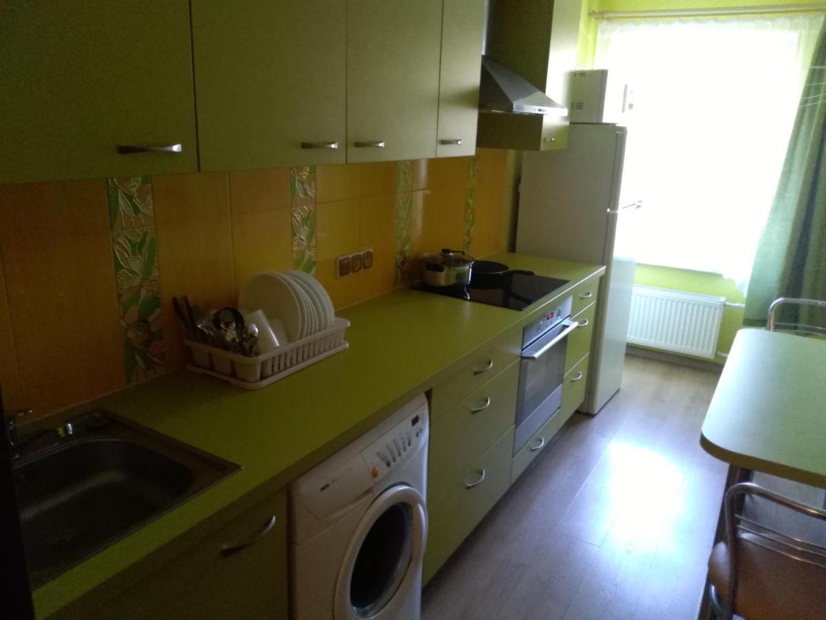 Brivibas 25 Apartamenti Ventspils Ngoại thất bức ảnh